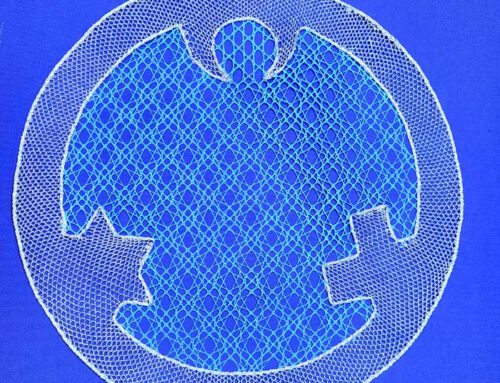 Geklöppeltes Symbol für Neumarkt – Teil 3